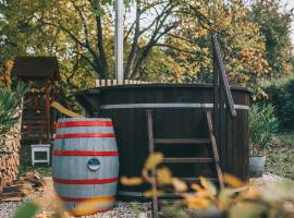 Csónakos ház / The boat house、Badacsonyörsのホテル