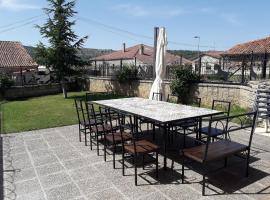 Casa Rural La Casa Nueva de Abejar, hotel v mestu Abejar