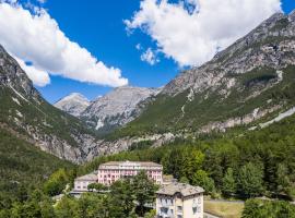 QC Terme Grand Hotel Bagni Nuovi, hotel v destinácii Bormio