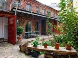 Beautiful and Cozy Remise for up to 6 Guests