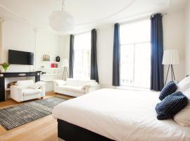 Mokum Suites