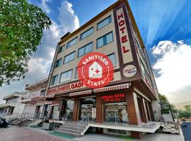 OYO 9753 Hotel Cheelgadi, hotel di Jaipur