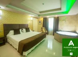 Hotel Años 50、トレモリノスにあるマラガ空港 - AGPの周辺ホテル