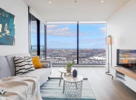 KOZYGURU DOCKLANDS LUXURY WATER VIEW APT 1 BED VDO915, hotel in Melbourne