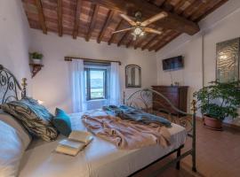 Lemon Tree Boutique Guest House, hotel para famílias em Todi