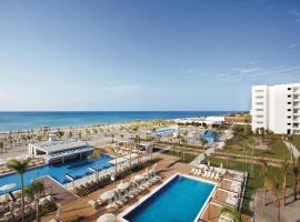 Riu Playa Blanca - All Inclusive, hotel en Playa Blanca