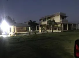 Casa com Piscina, Deck, Mirante na Praia da Baleia