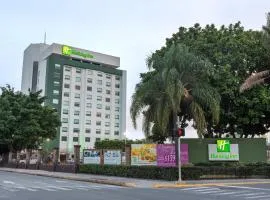 Holiday Inn Guadalajara Expo Plaza del Sol by IHG