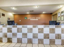 Quality Inn Manchester, hotel cerca de Great Stage Park, Manchester