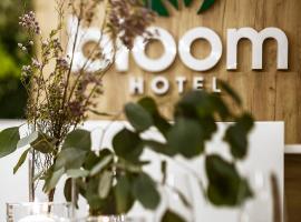 Bloom Hotel Airport Okęcie, place to stay in Raszyn