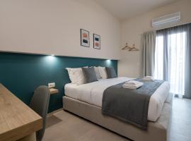 The Convo Athens Riviera, khách sạn ở Athens