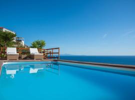 Villa Costanza Amalfi Coast, hotel with jacuzzis in Maiori