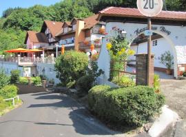Hotel Haus am Berg, hotel em Oberkirch