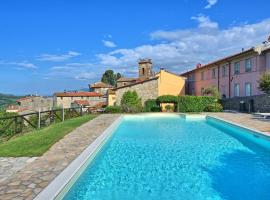 Gualdo Apartment Sleeps 3 with Pool and WiFi, hotel en Gualdo