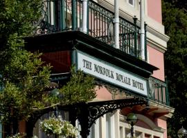 Norfolk Royale Hotel, отель в Борнмуте