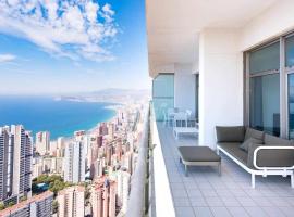 Luxury apartment on the 41st floor with stunning sea views, luxury hotel in Benidorm