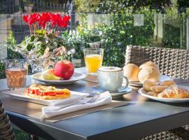 Le Betulle, hotel poblíž významného místa Garda Thermal Park in Cola, Colà di Lazise