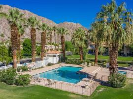 PRESIDENTIAL SUITE MOUNTAIN/LAKE VIEWS w/HEATED POOLS- PGA WEST, serviced apartment in La Quinta