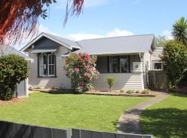 Linton Cottage, hotel near IPU New Zealand Tertiary Institute, Palmerston North