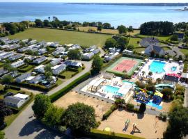 Camping de Keranterec, hotel u gradu Fore Funan