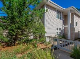 Sea Colony - 53060 Lakeshore