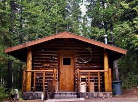 Carlo Creek Cabins, cabin in McKinley Park