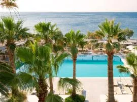 Kamari Beach Hotel