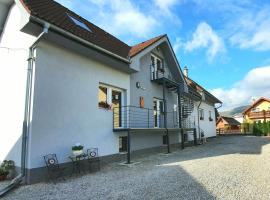 Apartmány Miluška, hotel in Bešeňová