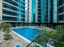 Ghaya Grand Hotel & Apartments, serviced apartment in Dubai