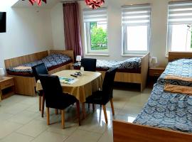 Apartamenty Daisy, отель типа «постель и завтрак» в городе Гочалковице-Здруй