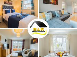 Javelin House- B and R Serviced Accommodation Amesbury, 3 Bed Detached House with Free Parking, Super Fast Wi-Fi and 4K Smart TV, hotel med parkering i Amesbury