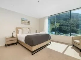 Oceanside Haven Resort with Luxury Sea Views
