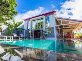 Villa de 2 chambres a Sainte Rose a 500 m de la plage avec vue sur la mer piscine privee et jardin clos