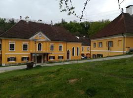 Gastieren auf Schloß Lippitzbach, hotel en Ruden