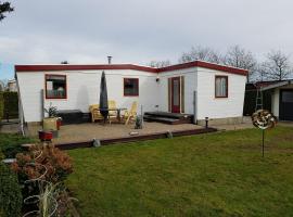 Mulder's vakantiehuis, chalet 341, holiday rental in Schoonloo