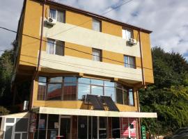 La Conu Iancu, hostel in Drobeta-Turnu Severin