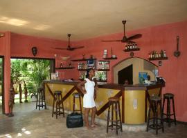 Hotel Aurore Lomé, φθηνό ξενοδοχείο στο Λομέ