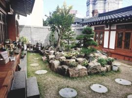 Hanok1957, hotel v destinaci Tegu