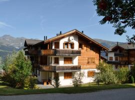 Penthouse Apartment - Sez Ner, hotel near Valata - Cuolm Sura Ski Lift, Obersaxen