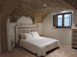 Can Puig CAVE, hotel in La Pera