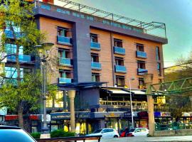 International Palace, hotel a Veles