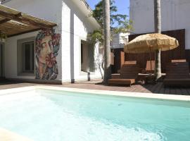 TAS D VIAJE Suites - Hostel Boutique, hotel in Punta del Este