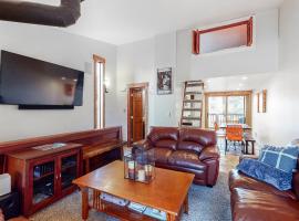 Pitkin Townhome B1, hotell i Frisco