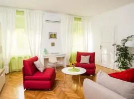 Modern Apartment in the Heart of Zagreb, 57 sqm, Air Conditioning