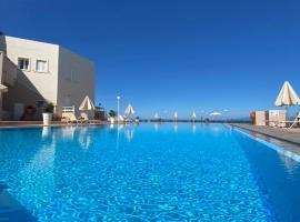 Nautica Hotel Apartments, hotel a Stavromenos