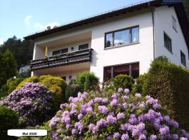 Ferienwohnung Patry, hotel with parking in Leonhardshof