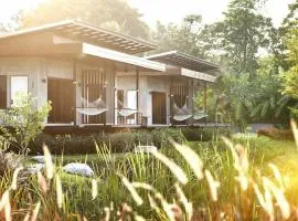 White Knot Khao Yai