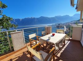 Magnolia Adriatic, hotel with parking in Kotor