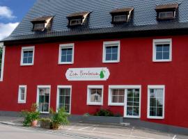 Apartmenthaus "Zum Birnbaum", cheap hotel in Roßtal