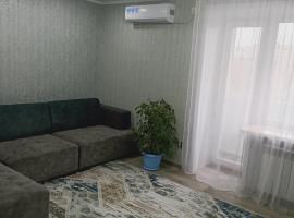 ApartLux on Slavskogo 14, hotel in Ustʼ-Kamenogorsk